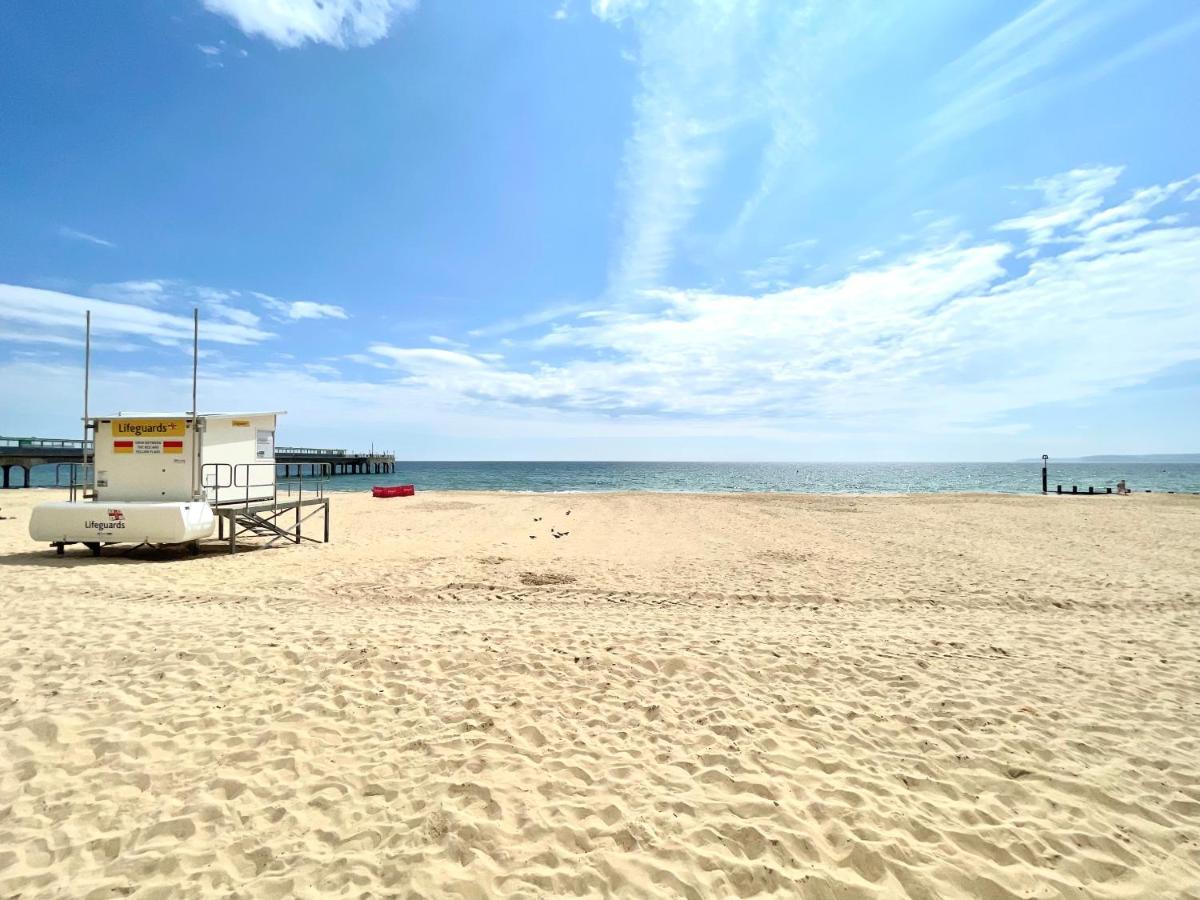 Modern Family Apartment Free Parking And Gym By Beach 본머스 외부 사진